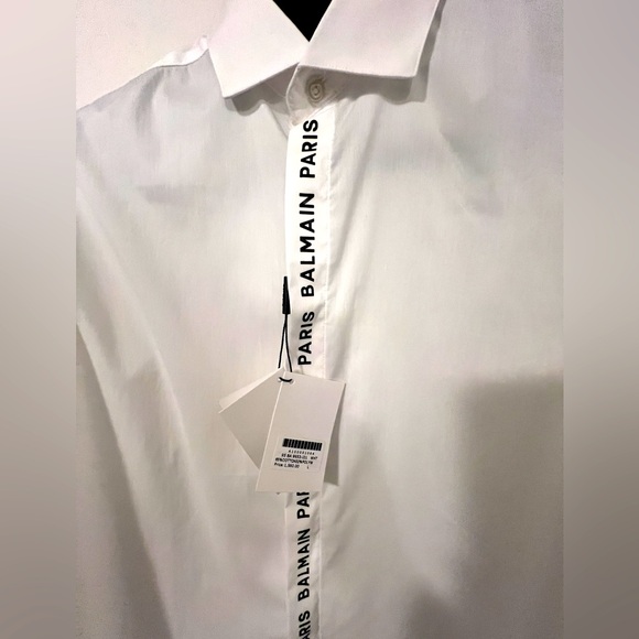 Balmain - Picture 3 of 5